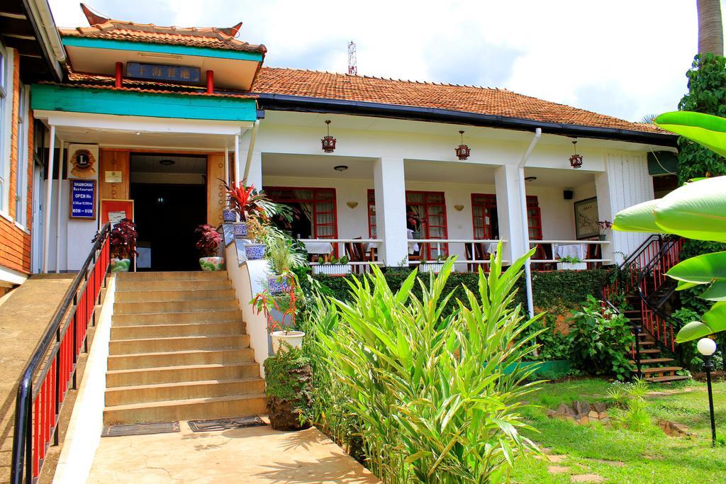 Shangri-La Hotel Uganda Кампала Экстерьер фото