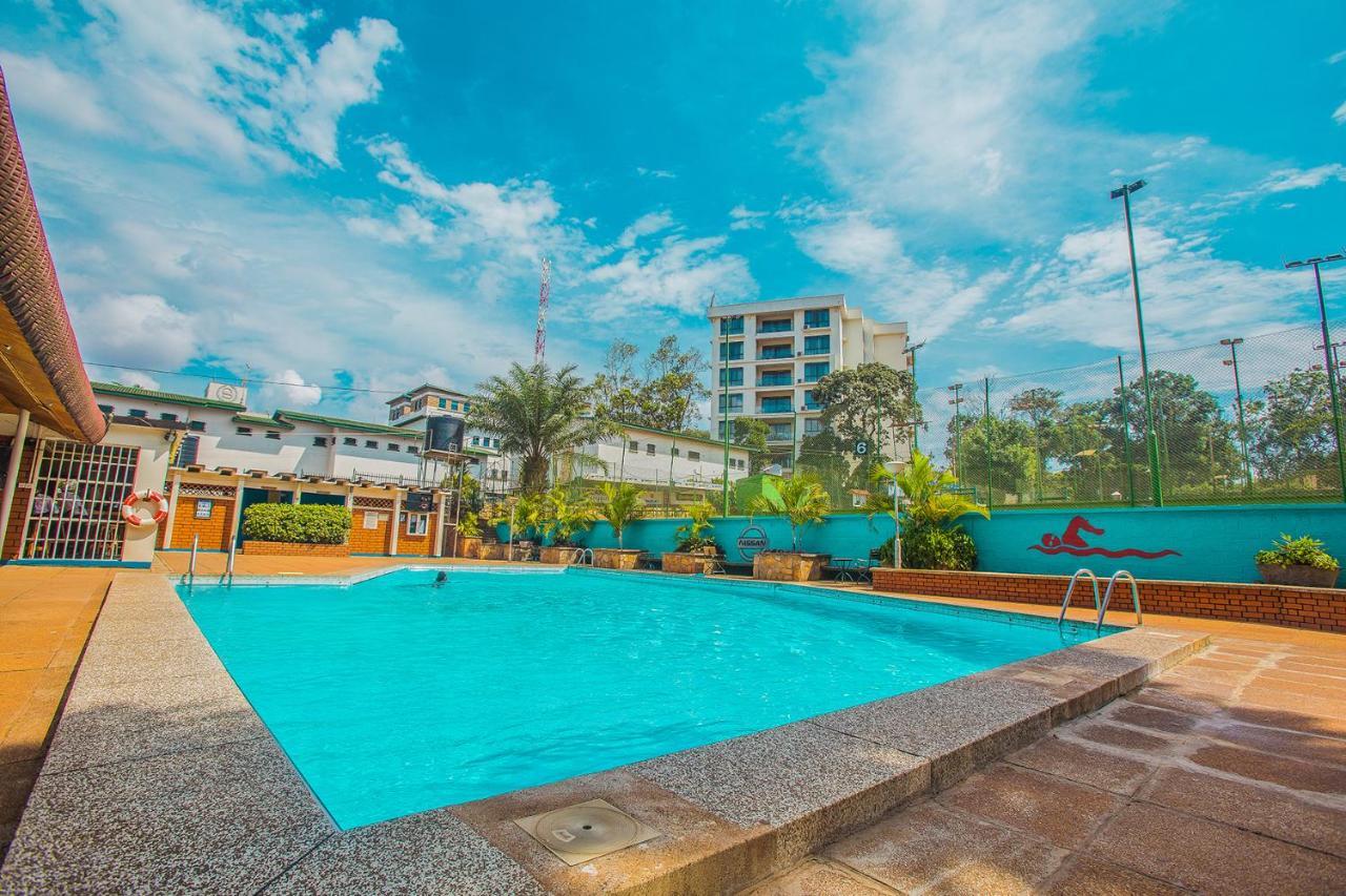 Shangri-La Hotel Uganda Кампала Экстерьер фото